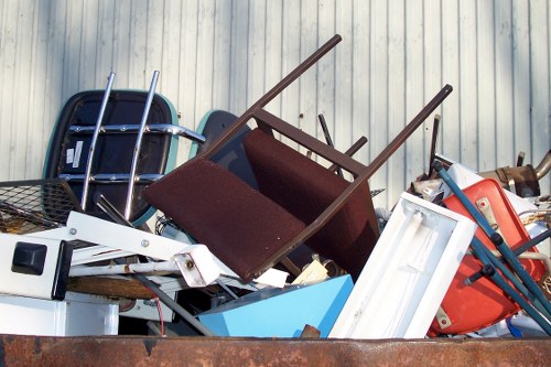 Residential and commercial flat clearance services in St Johns Wood